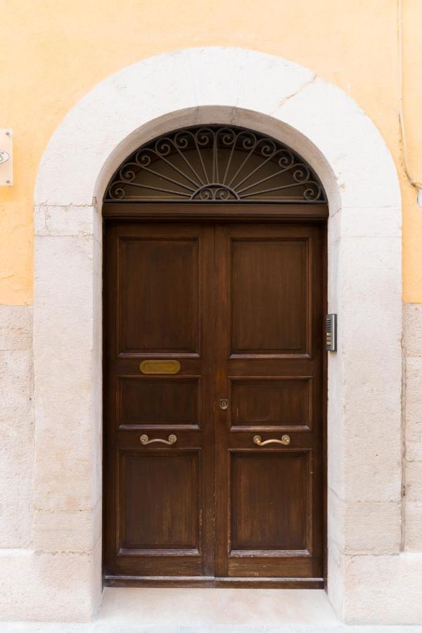 Guendalina Sweet Home - La Casetta Di Guendalina Trani Extérieur photo